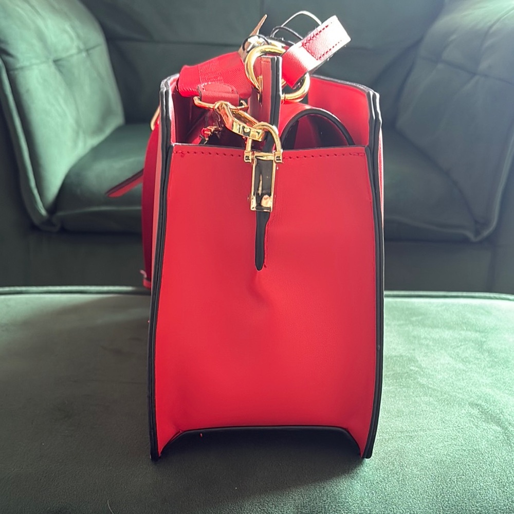 *RARE* Steve Madden Red Bevelyn Purse Lunar New Year Year of the Snake - Picture 4 of 15